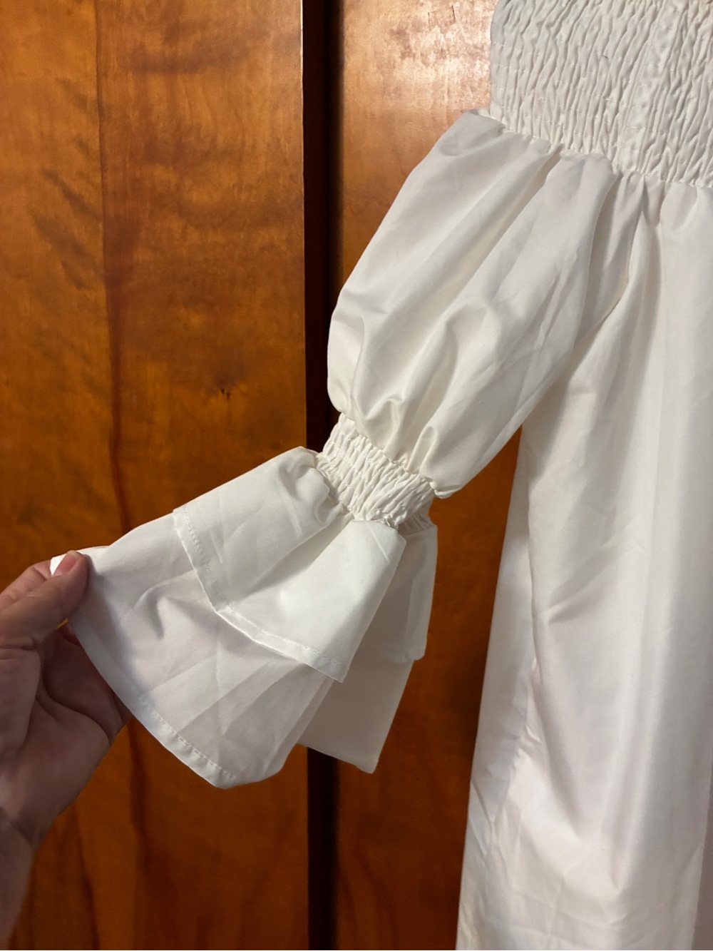 White boho off the shoulder dress with ruffle cuff sleeves Large - Picture 3 of 7